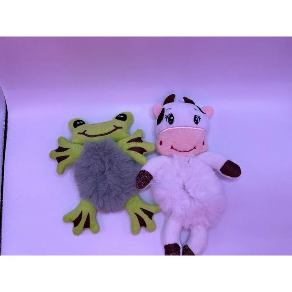 10 Plush Hair Scrunchies